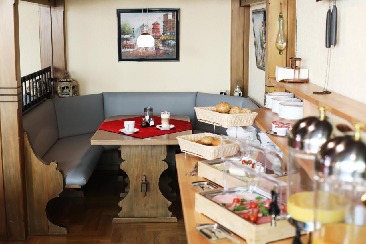 Hotel Restaurant Adler Stube Münstertal Eksteriør bilde