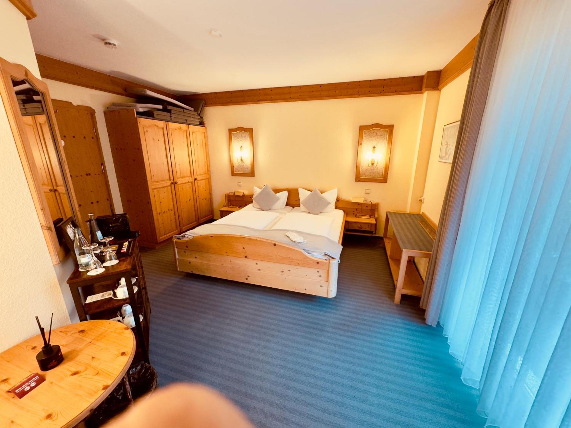 Hotel Restaurant Adler Stube Münstertal Eksteriør bilde